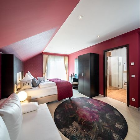 Kristallhotel Fettehenne Leverkusen Bagian luar foto