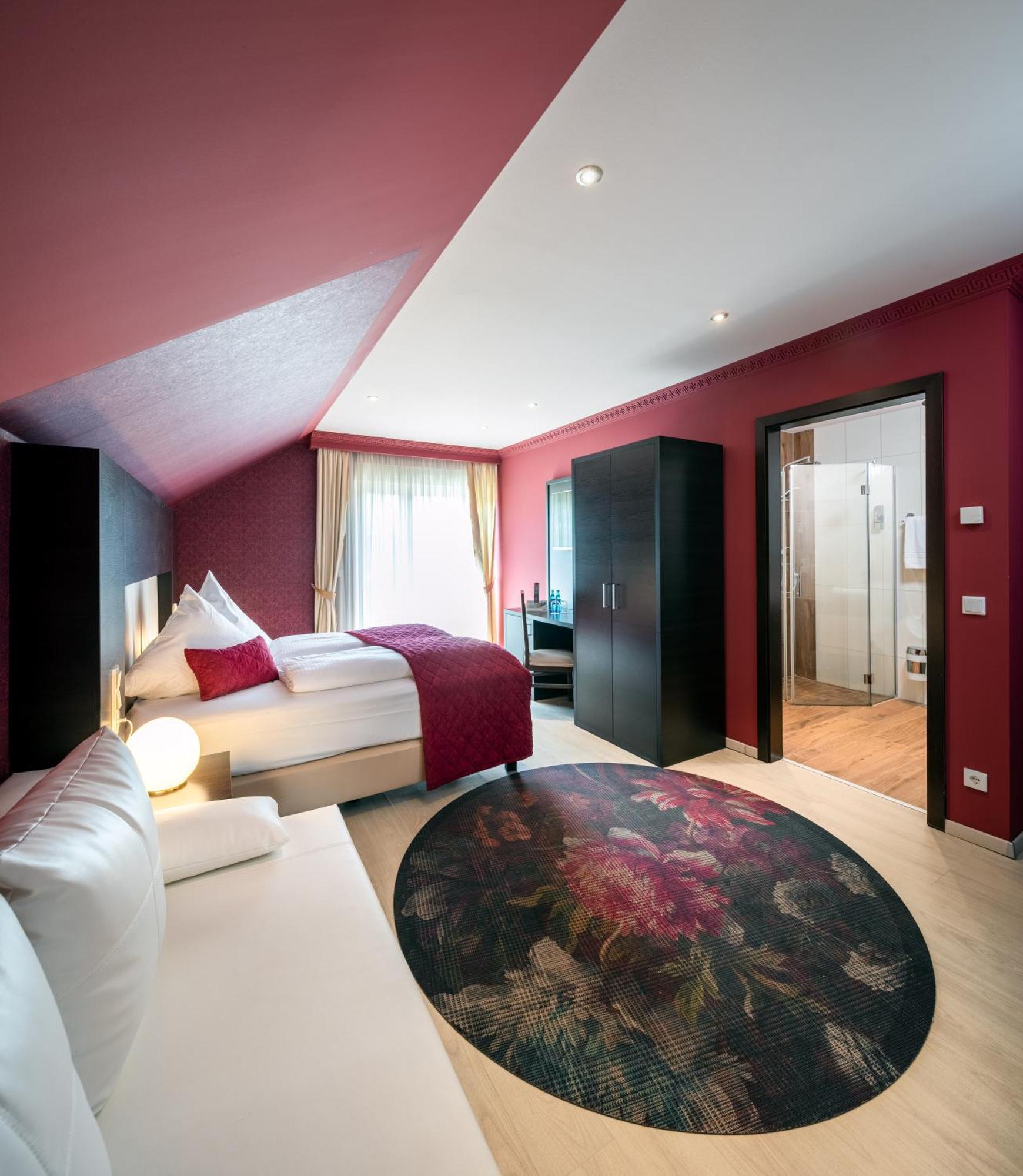 Kristallhotel Fettehenne Leverkusen Bagian luar foto